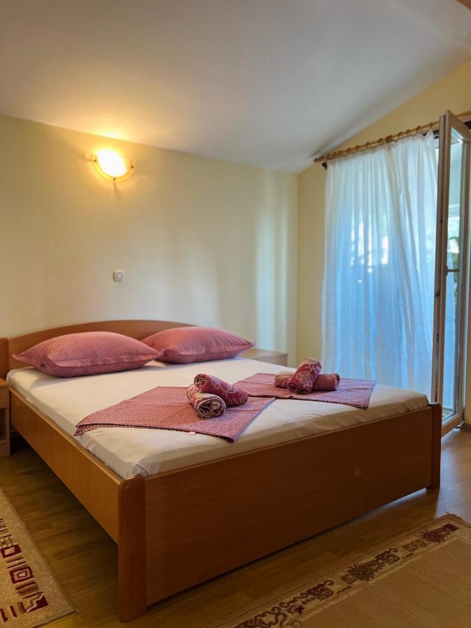 Apartments Maria Макарска Экстерьер фото