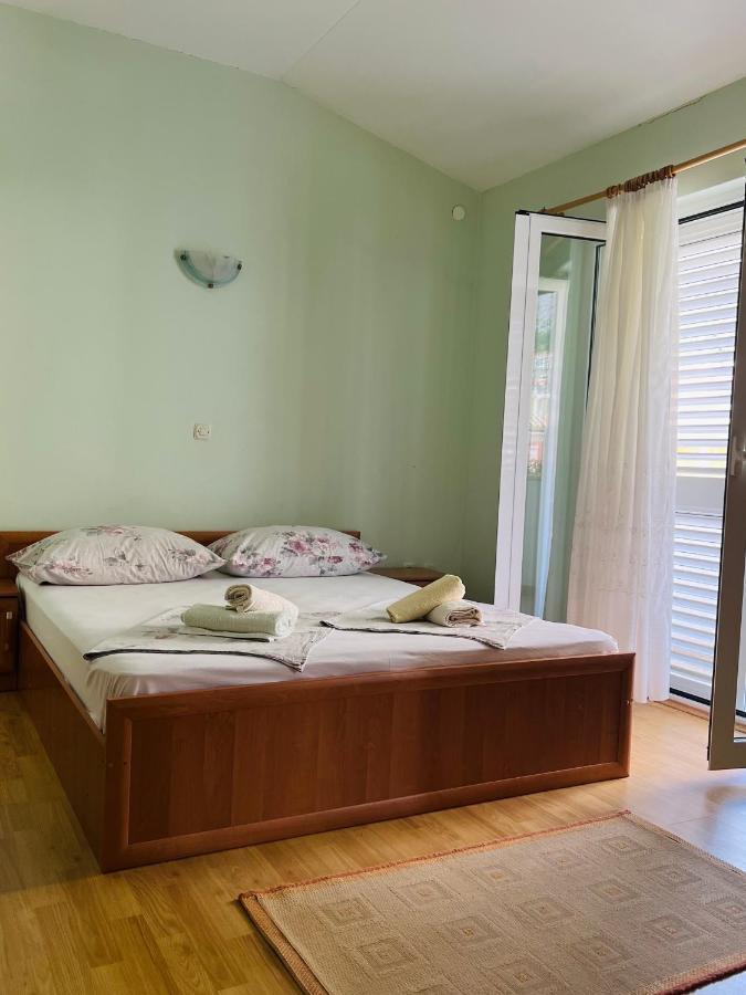 Apartments Maria Макарска Экстерьер фото